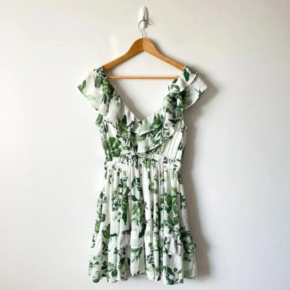 Abercrombie Ruffle Flutter Sleeve Mini Dress Green Floral Size Small Tall - Picture 8 of 10
